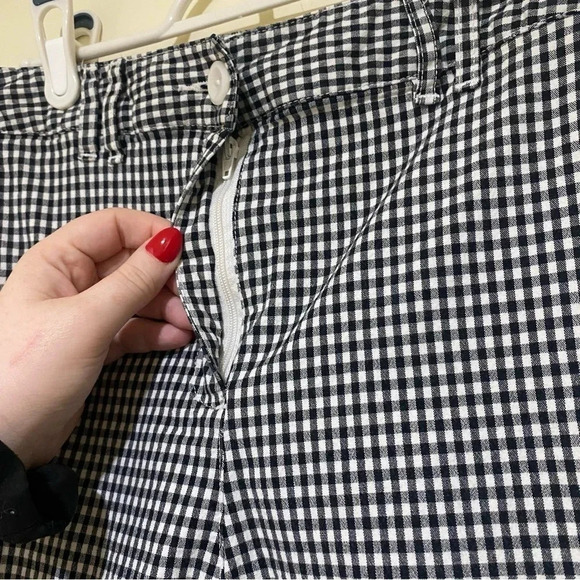 Womens Talbots Brand Bermuda Length Black and White Gingham Print Shorts Size 10 - Picture 5 of 14